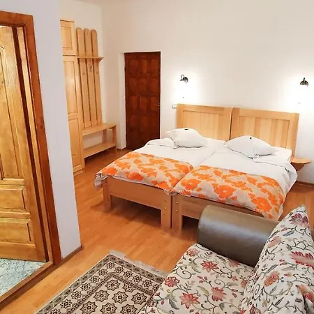 Conacul Sfanta Elena * Berevoesti
